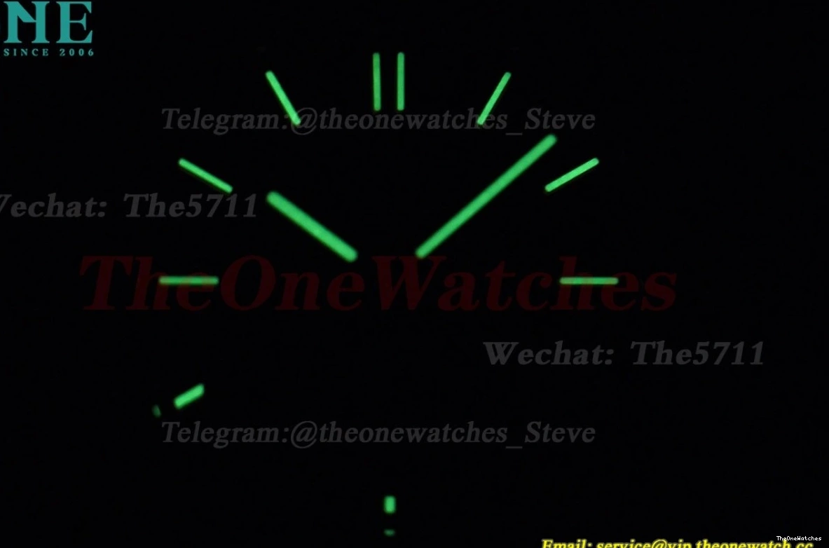 GRF 5712 SS 40mm Nautilus SS A240 Blue Stk 0324